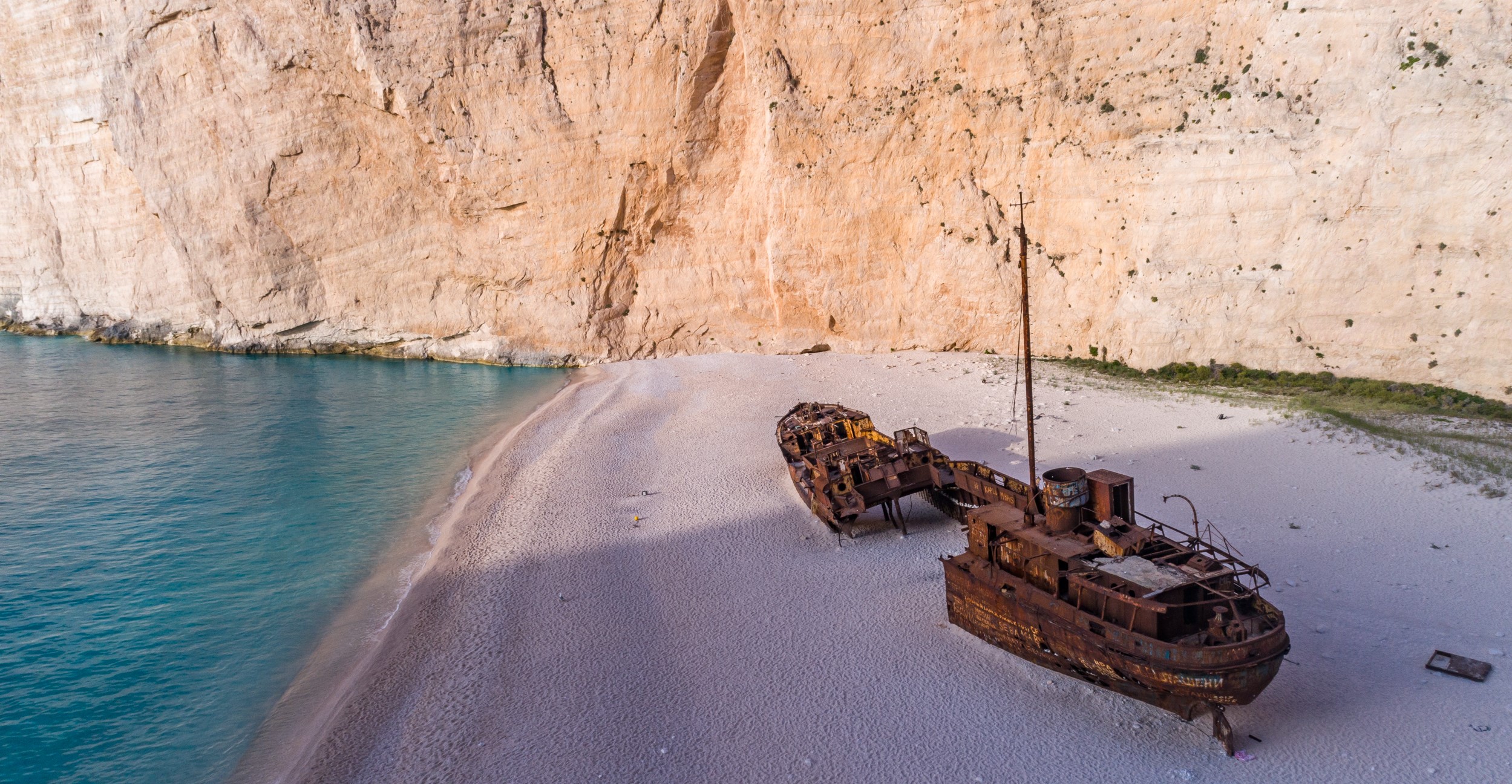 Shipwreck Porto Vromi